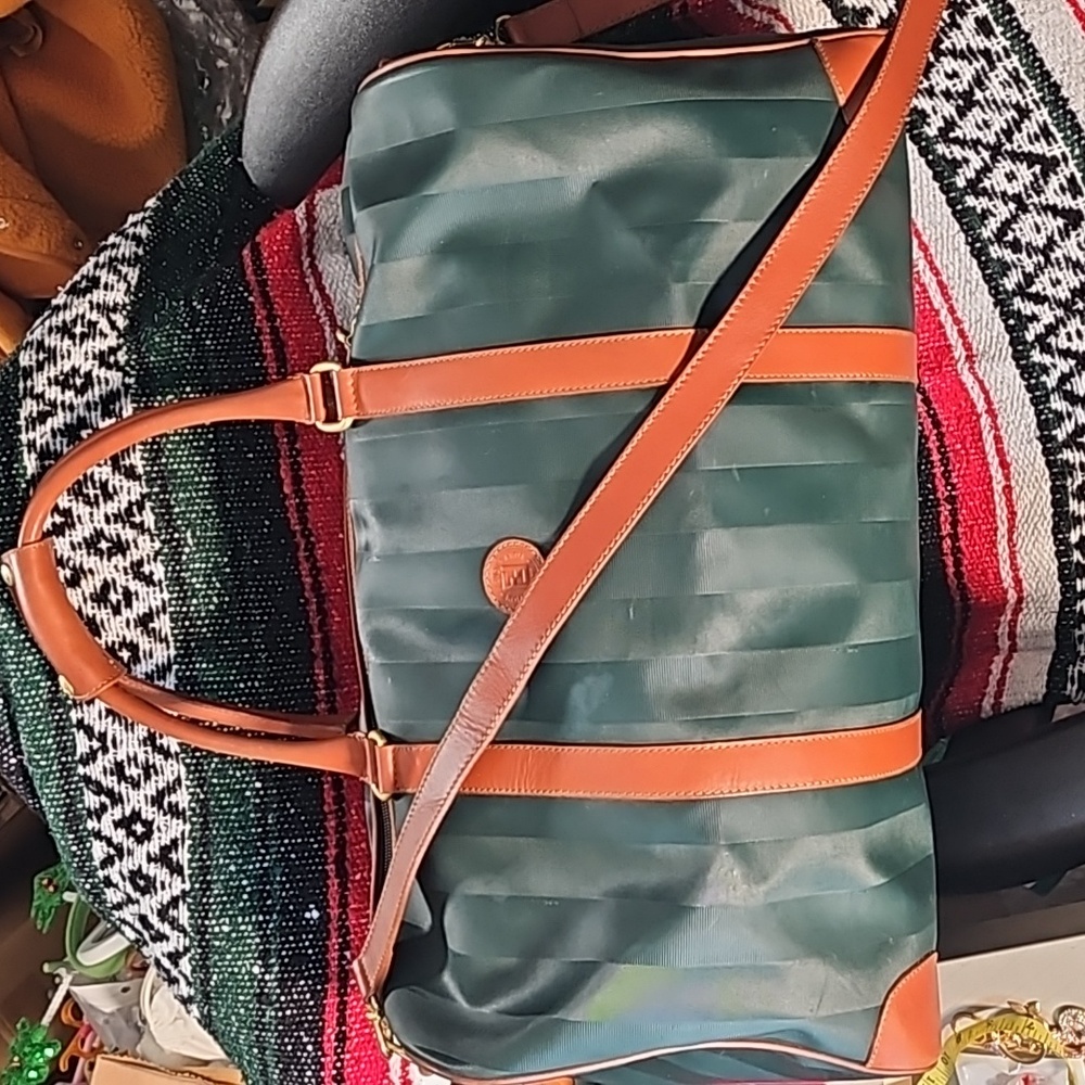 Fendi Peqin Travel 55 w/strap 💚